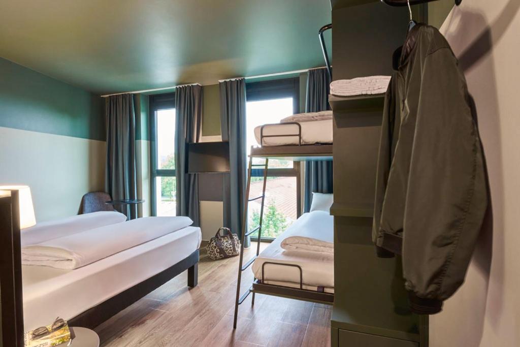 Ibis Styles Singen Hotel Bagian luar foto