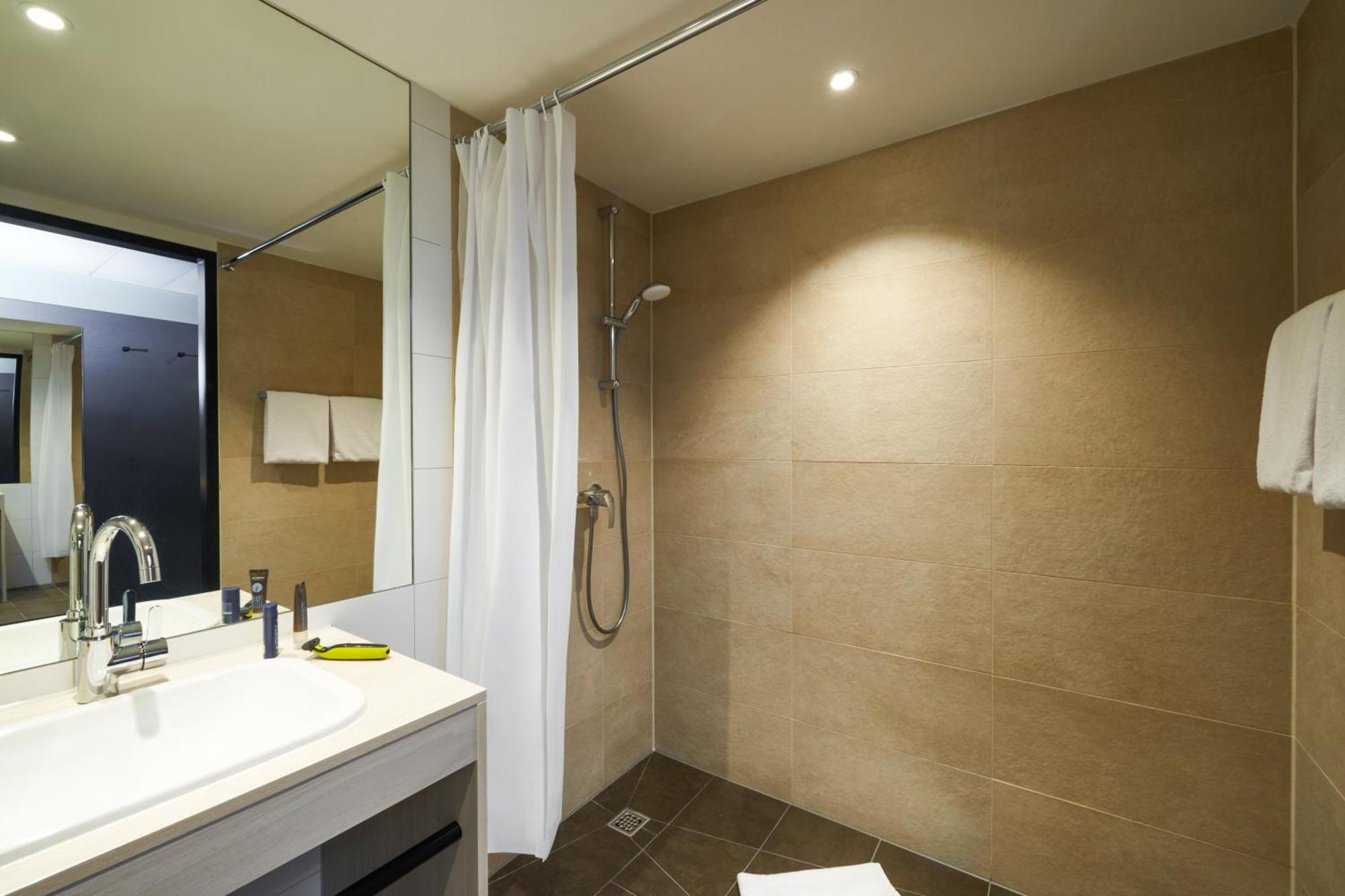 Ibis Styles Singen Hotel Bagian luar foto