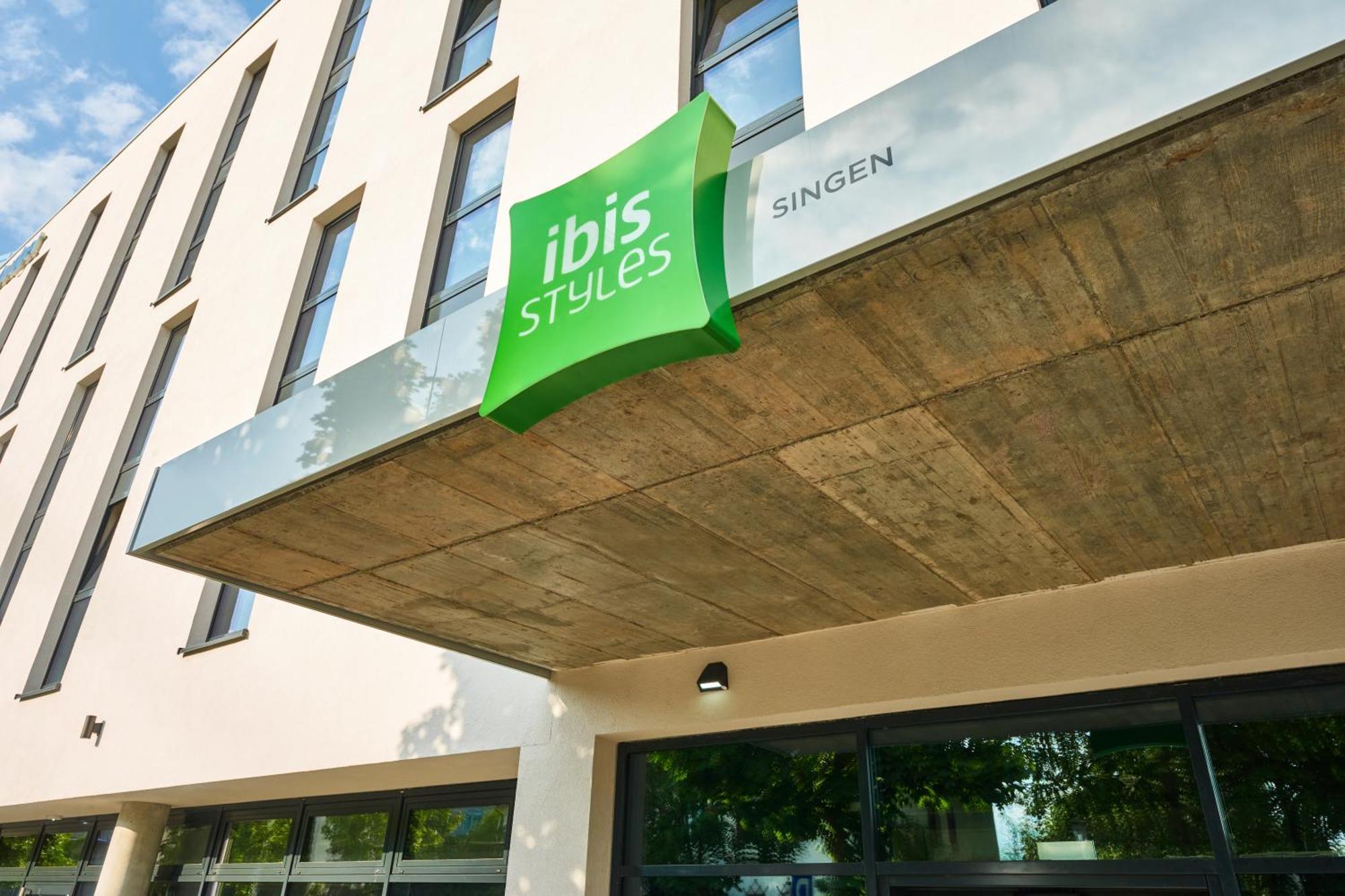 Ibis Styles Singen Hotel Bagian luar foto